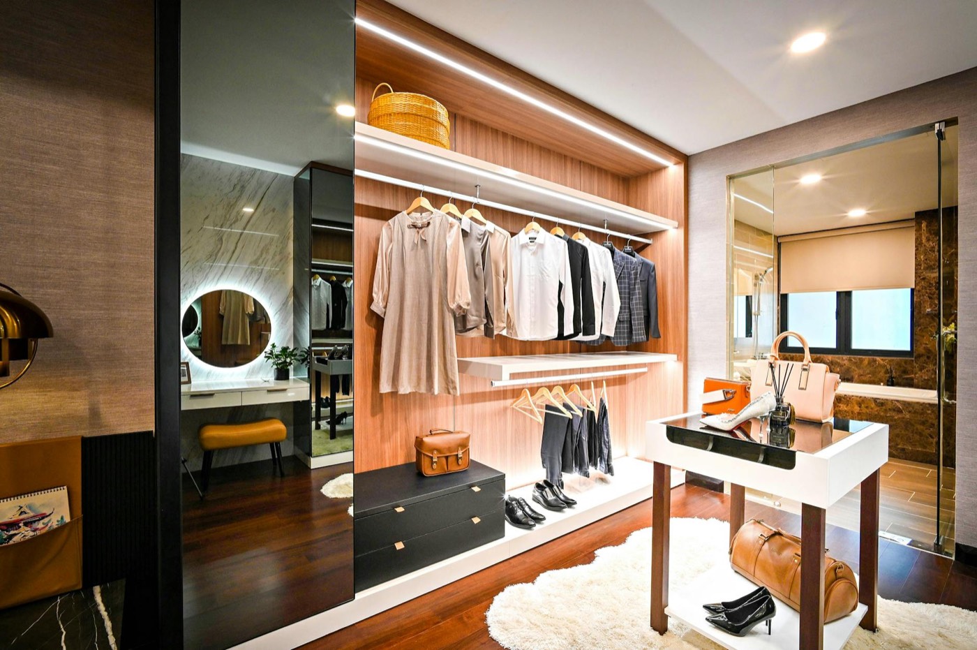 Closets, Storage & Built-Ins