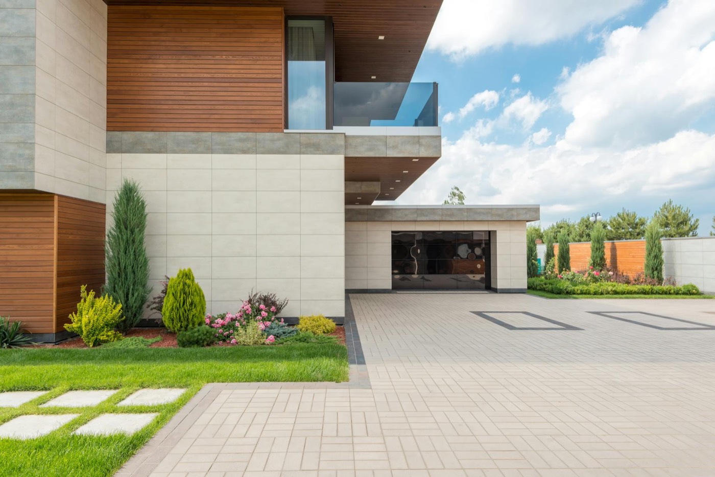 Driveways, Walkways & Concrete